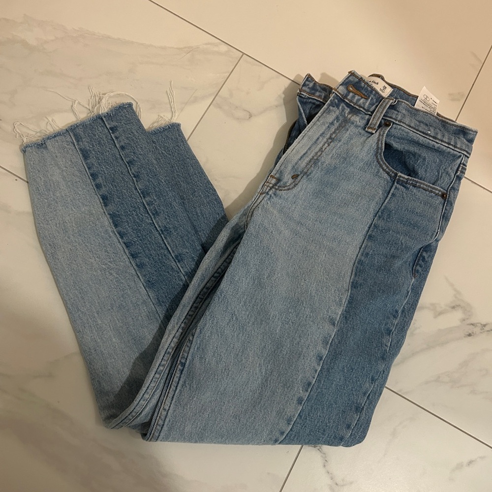Abercrombie & Fitch Two-Tone Jeans
